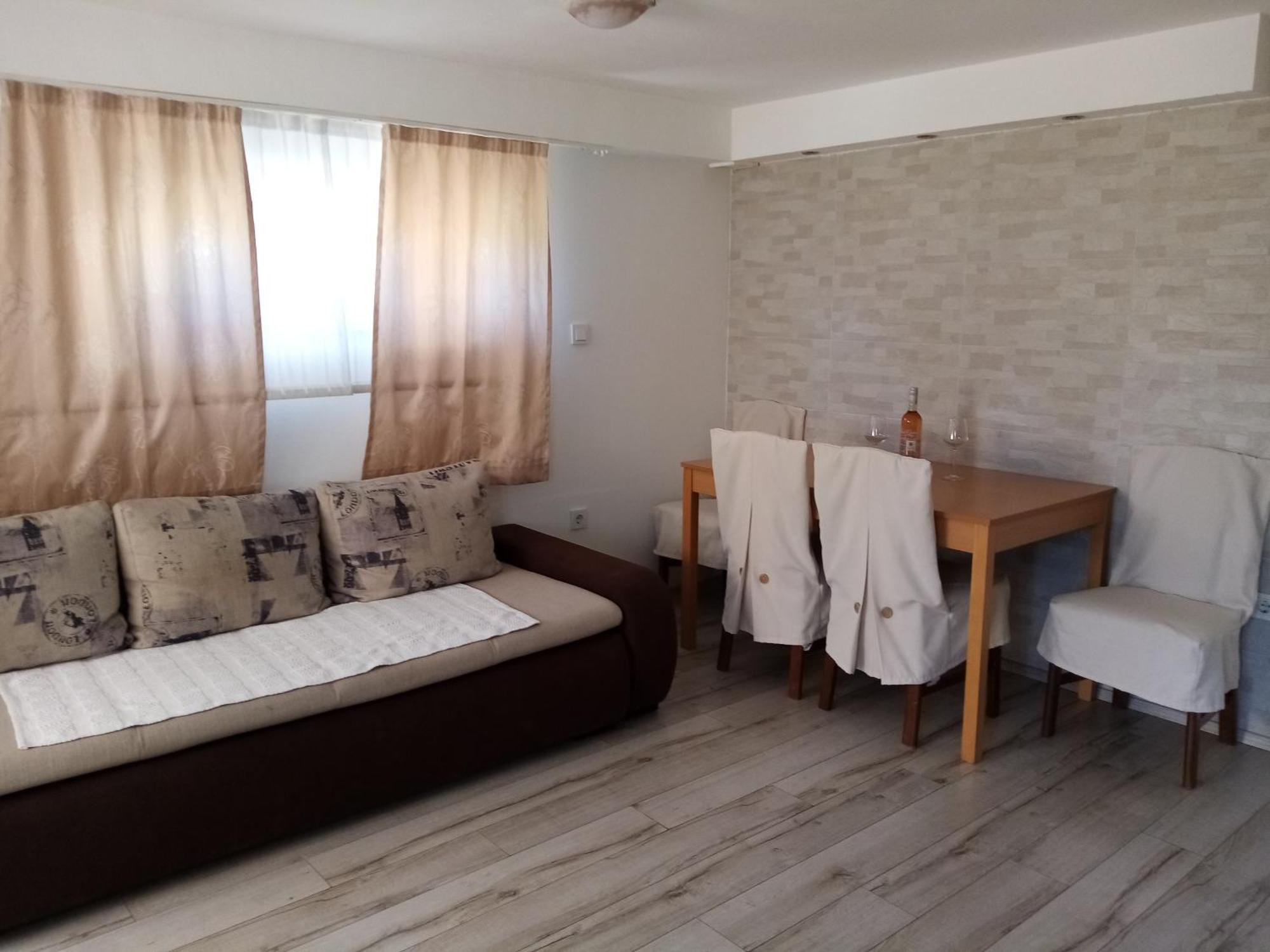 House Josipa Hotel Rakovica Exterior photo